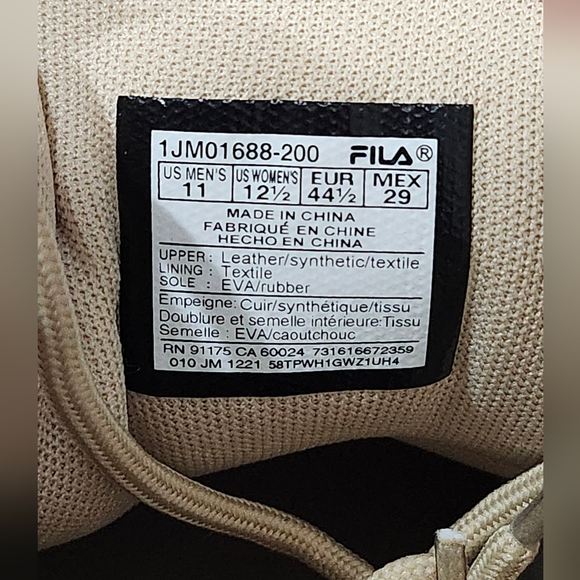 Fila Beige Armada Vibram Lace Up Hiking Boot 1JM01688-200 Men's Size 11 US NWT - Picture 8 of 8